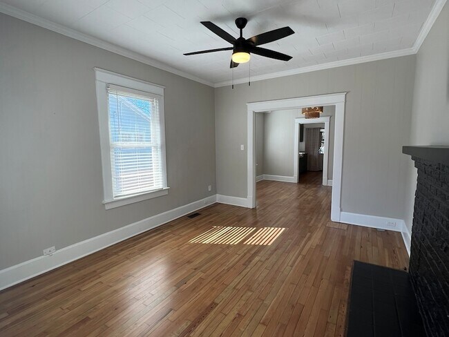 Foto del edificio - 511 N Church St