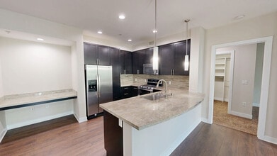 Interior Photo - The Residences at Bella Terra