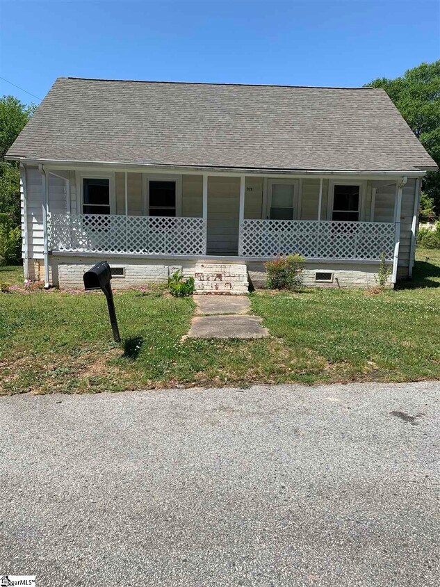 528 Green St, Woodruff, SC 29388 House Rental in Woodruff, SC