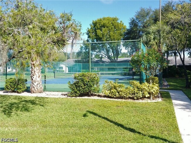 Foto del edificio - 9950 Sailview Ct