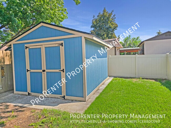 Building Photo - 1722 N 670 W