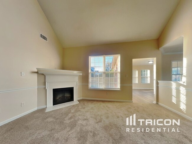 Building Photo - 7617 Senators Ridge Dr