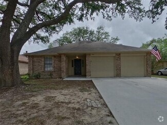 Building Photo - 5511 Fairview Forest Dr