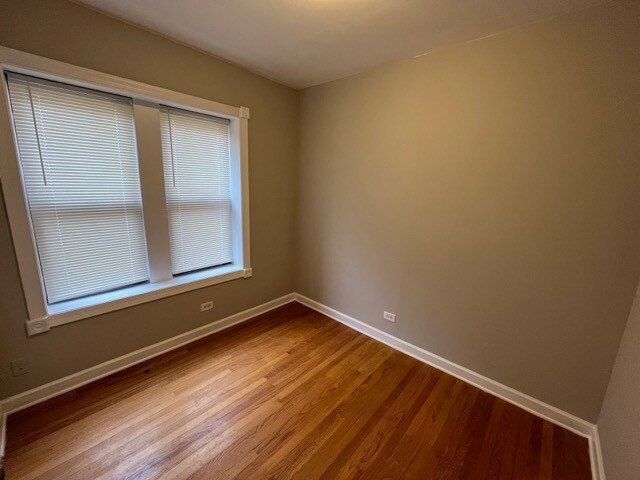 Foto del edificio - 6435 N Leavitt St