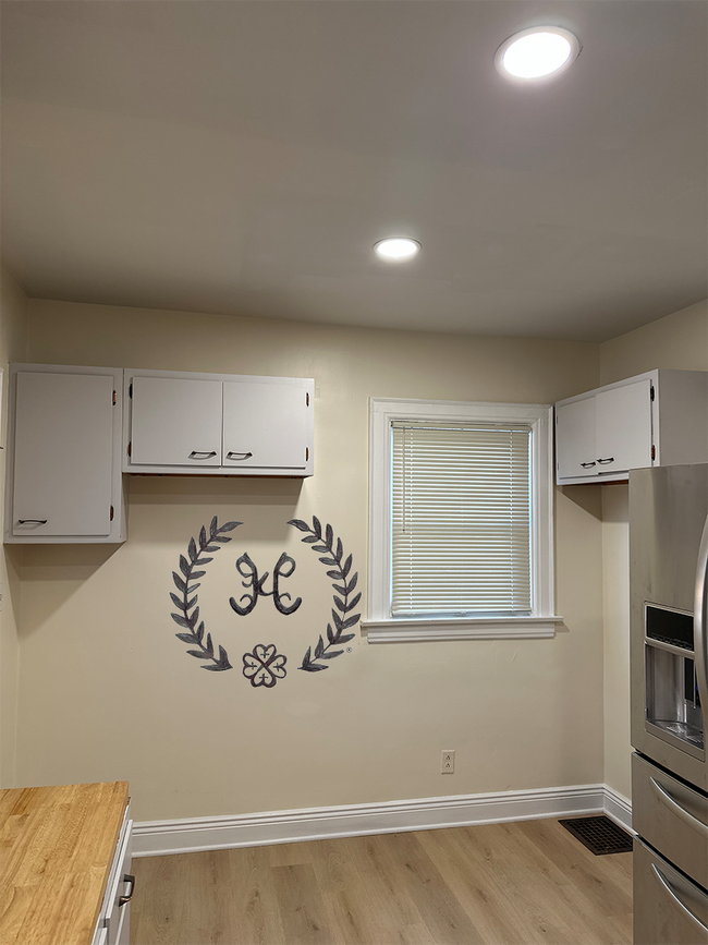 Building Photo - 119 Brunson Ave