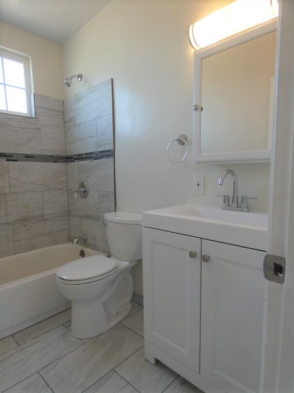 334 E Louise St Unit 6, Long Beach, CA 90805 334 E Louise St Long