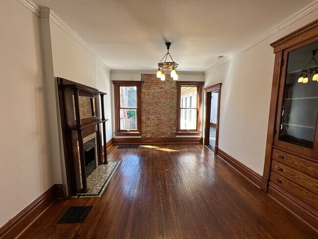 Foto del edificio - Short North / Victorian Village Single Family House!