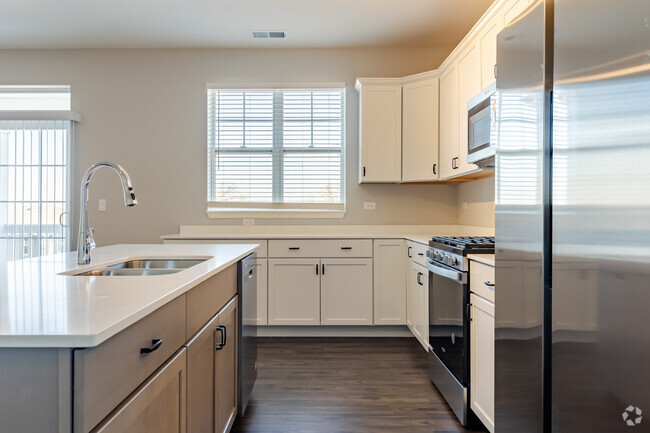 Kitchen - Haber Pointe Apartments