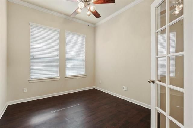 Building Photo - 424 Chester Dr