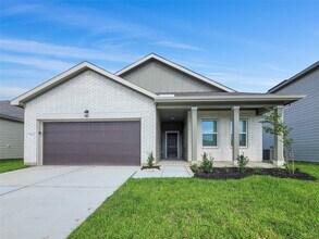 Building Photo - 28410 Selsdon Ct