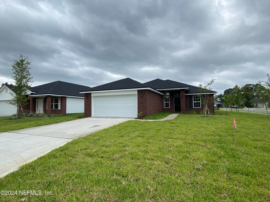Primary Photo - 7294 Gateway Ct