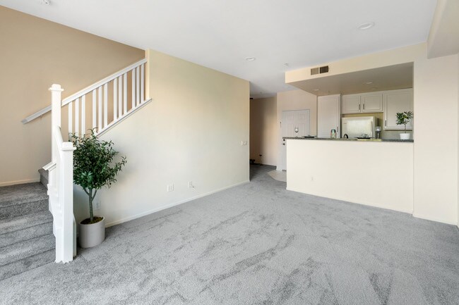 Building Photo - 1241 Santa Cora Ave