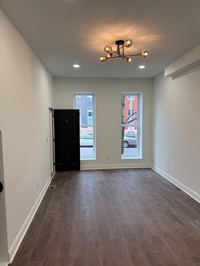 Foto del edificio - 2028 Druid Hill Ave