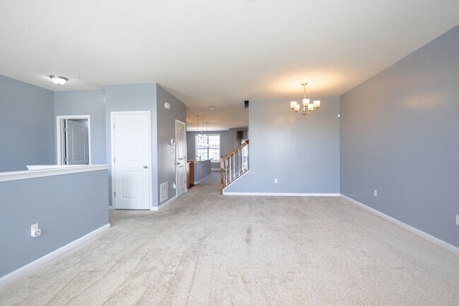 Foto del edificio - Lovely 3 BR/2.5 BA Townhome in Lanham!