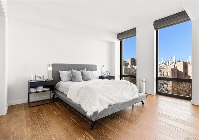 Foto del edificio - 287 E Houston St