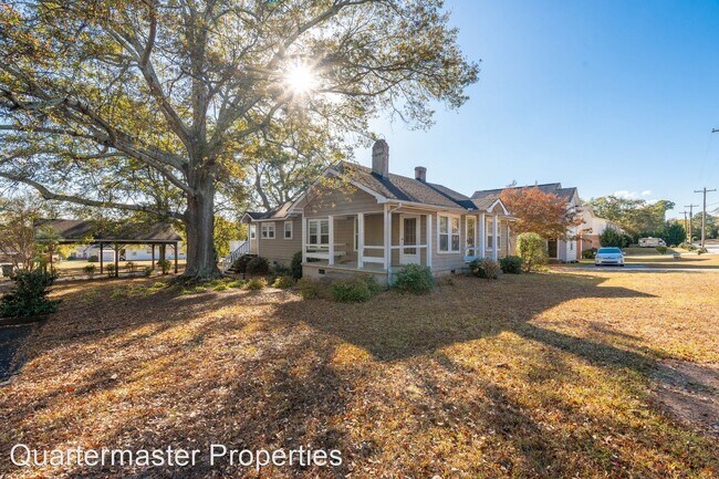 Foto del edificio - 2 br, 2 bath House - 201 Lancaster Ave