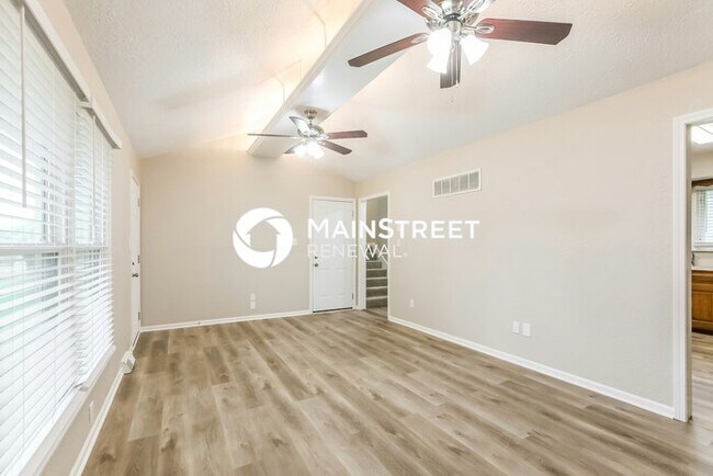 Foto del edificio - 3 Bedroom Pet-Friendly Home in BELTON, MO with Main Street Renewal
