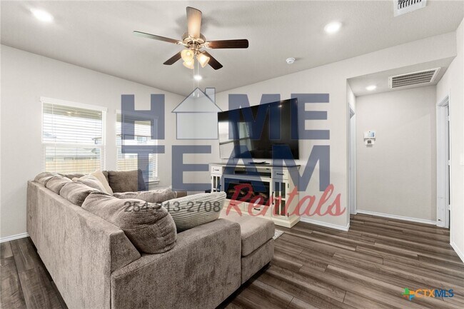 Building Photo - 2330 Bufflehead Dr