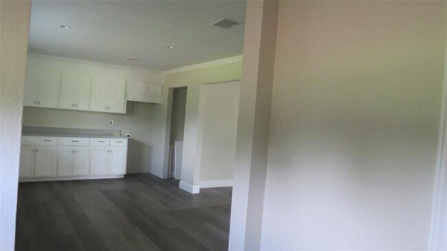Foto del edificio - 17553 Brittany Ln