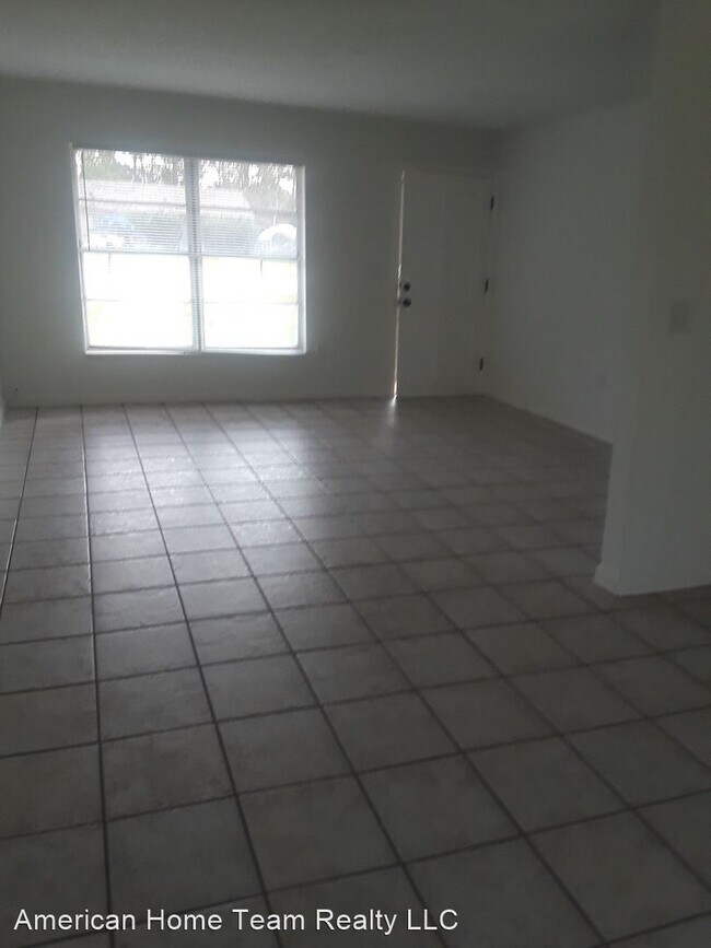 Building Photo - 3 br, 2 bath House - 1920 Bonneville Dr