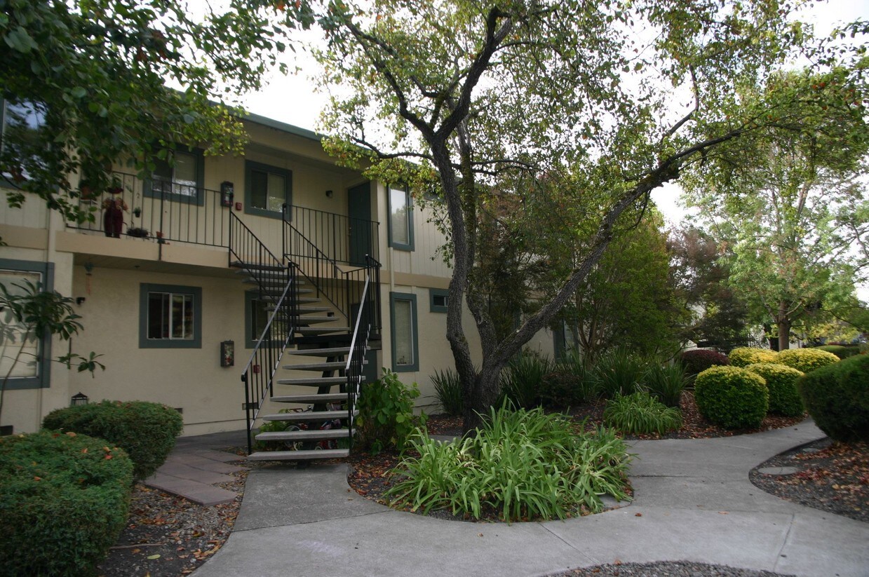Foto principal - 7394 Boris Ct