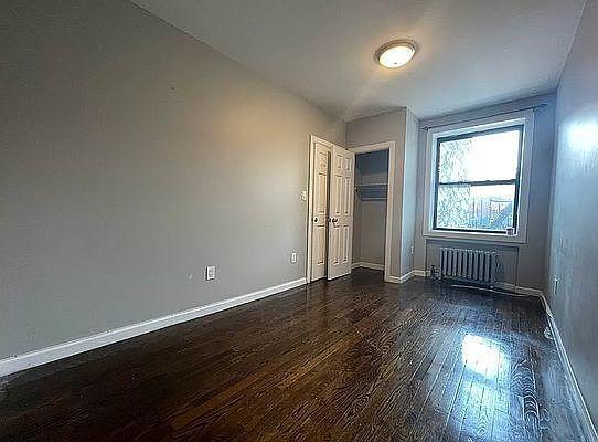 Foto del edificio - 1 bedroom in BRONX NY 10453