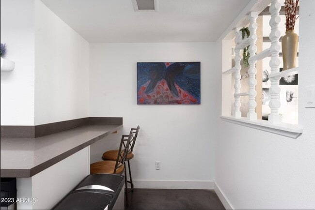 Foto del edificio - 2516 E 5th Pl