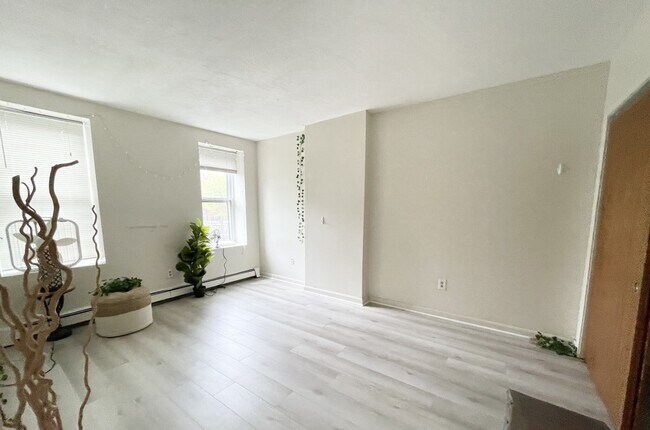 Foto del edificio - 92 Hammond St