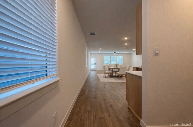 Building Photo - 3543 Adelie Ln