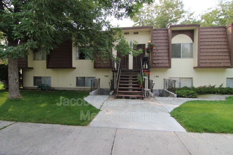 796 Whittier St Unit 1, Idaho Falls, ID 83401 Condo for Rent in Idaho