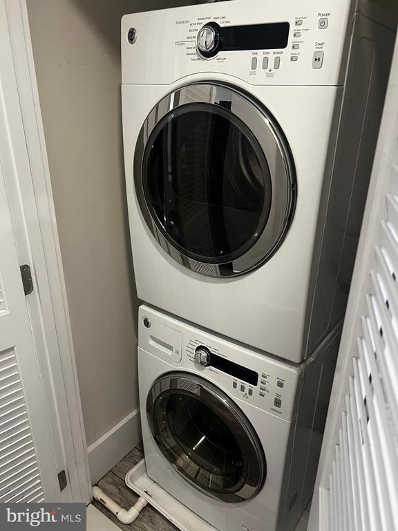 Foto del edificio - 924 19th St NE