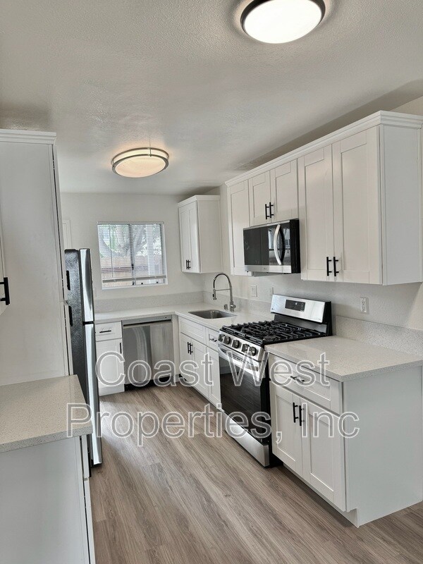 Foto del edificio - 3515 Roosevelt St