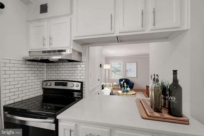 Photo - 2016 37th St SE Apartment