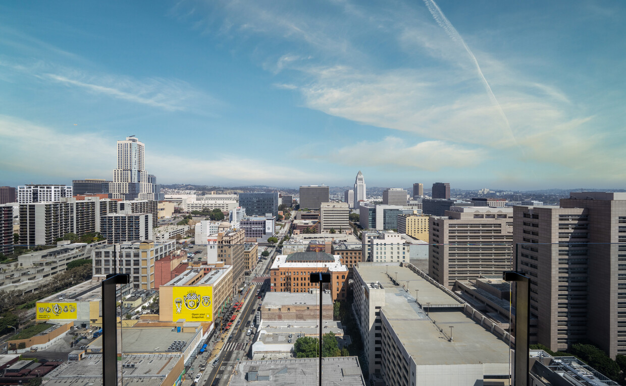 View from insuite private Balcony - 400 S Broadway