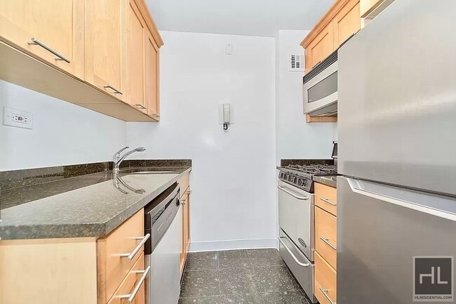 Foto del edificio - EAST 55 STREET