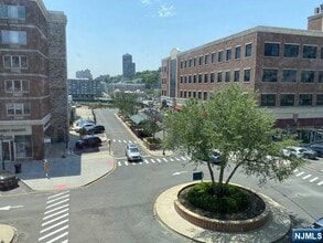 Building Photo - 2207 City