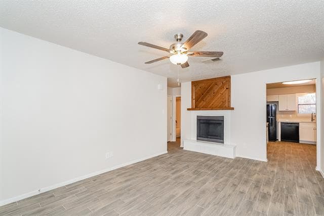 Foto del edificio - 2737 Mill Pond Rd