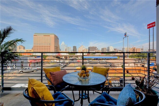 Foto del edificio - 601 Brushy St