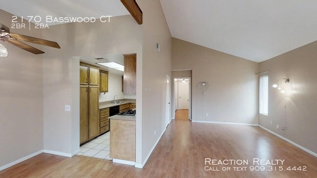 Foto del edificio - 2170 Basswood Ct