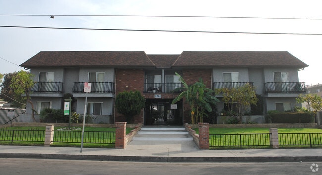 Building Photo - Windsor Apartments