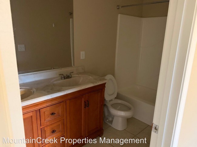 Building Photo - 522 Black Stone Dr