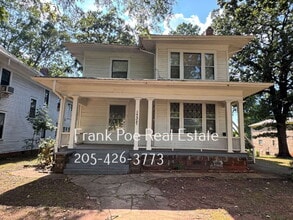 Building Photo - 1732 11th Pl S