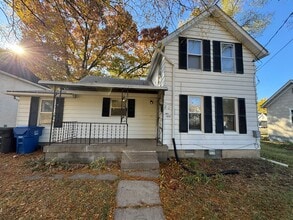 Building Photo - 1524 24th Ave