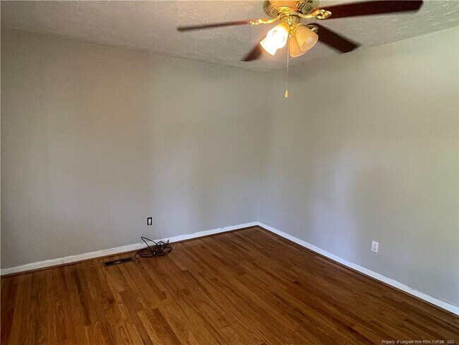 Building Photo - 4817 Hurley Dr
