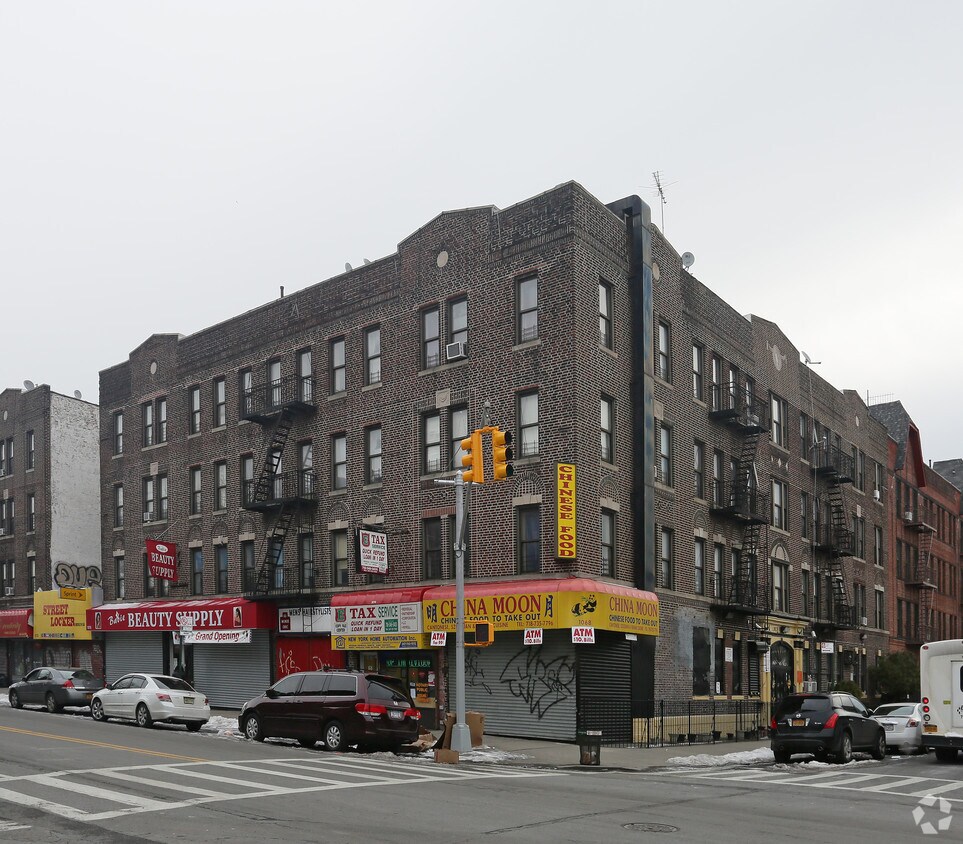 Foto principal - 1068-1076 Rutland Rd