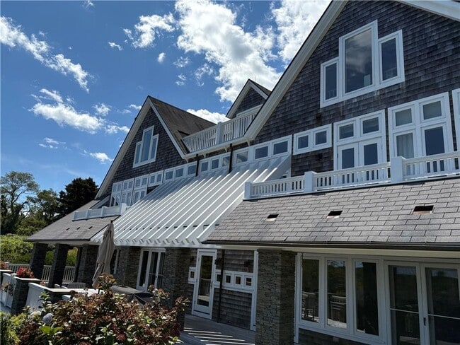 Building Photo - 167 Walcott Ave