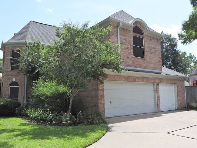 Building Photo - 2319 Amber Springs Dr