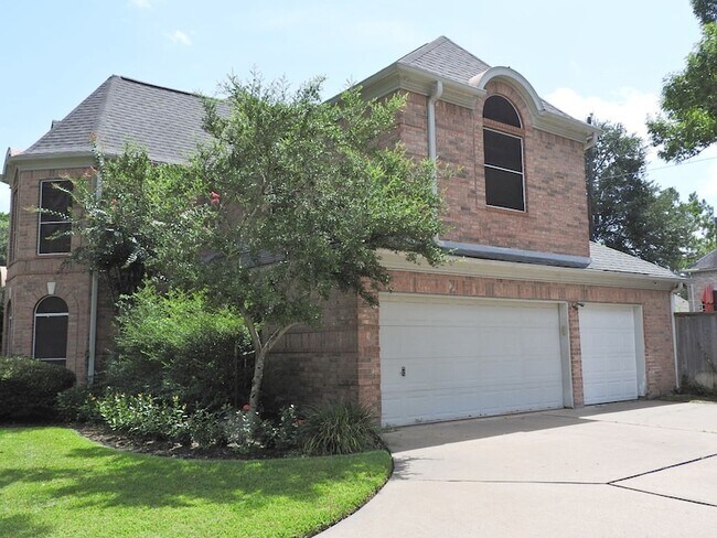 Foto del edificio - 2319 Amber Springs Dr