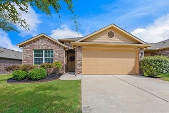 Building Photo - 5916 Montrelia Dr