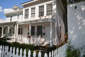 Building Photo - 542 E Anderson St